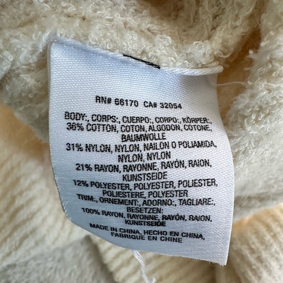 Moth by Anthropologie Cream Button Up Back Knit Sleeveless Top Size XS - Picture 15 of 17